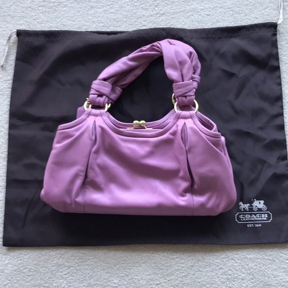 Coach Handbags - VTG Gorgeous Pink Leather Authentic Coach shoulder bag